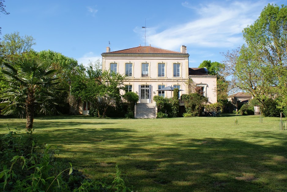 Château de Grenier Saint-Léger