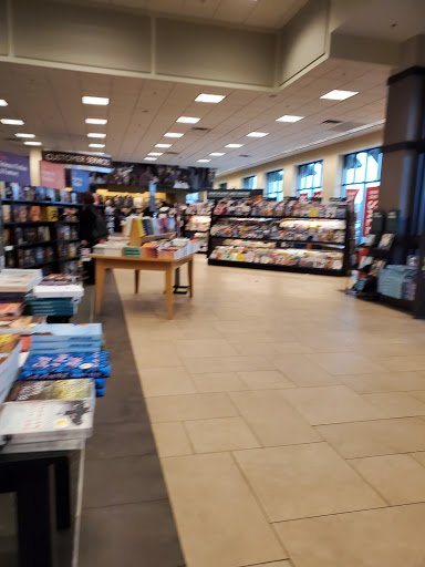 Book Store «Barnes & Noble», reviews and photos, 6501 Grape Rd #1200, Mishawaka, IN 46545, USA