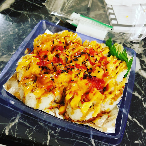 Grocery Store «Schnucks», reviews and photos, 200 N Vine St, Urbana, IL 61802, USA