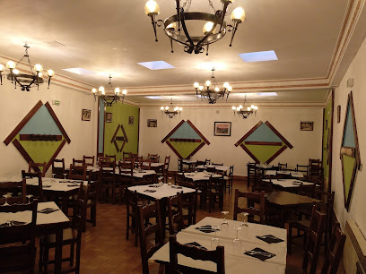 Bar Restaurante Casa Amparo - C. Mayor, 68, bajo, 26250 Santo Domingo de la Calzada, La Rioja, Spain