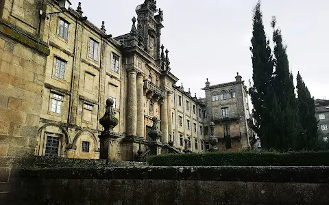 Hospedaría San Martiño Pinario image