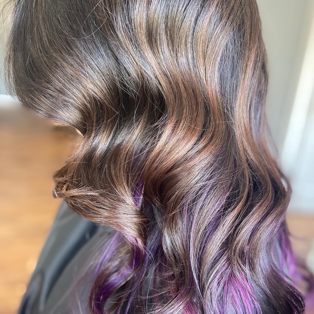 Hair Studio 7 06801
