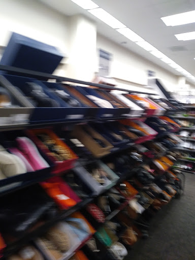 Department Store «Nordstrom Rack Towne Place at Garden State Park», reviews and photos, 951 Haddonfield Rd a, Cherry Hill, NJ 08002, USA