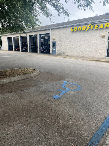 Tire Shop «Goodyear Auto Service Center», reviews and photos, 100 Maxcy Plaza Cir, Haines City, FL 33844, USA