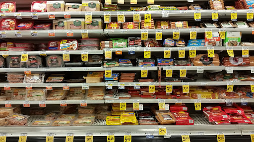 Grocery Store «Safeway», reviews and photos, 2525 SE Tualatin Valley Hwy, Hillsboro, OR 97123, USA