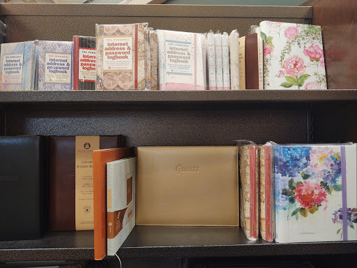 Book Store «Barnes & Noble», reviews and photos, 2518 South Rd, Poughkeepsie, NY 12601, USA