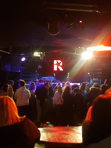 Bar «Revolution Bar & Music Hall», reviews and photos, 140 Merrick Rd, Amityville, NY 11701, USA