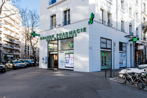 Grande Pharmacie des Brotteaux / HELLO PHARMACIE