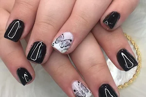 Pro Nails image