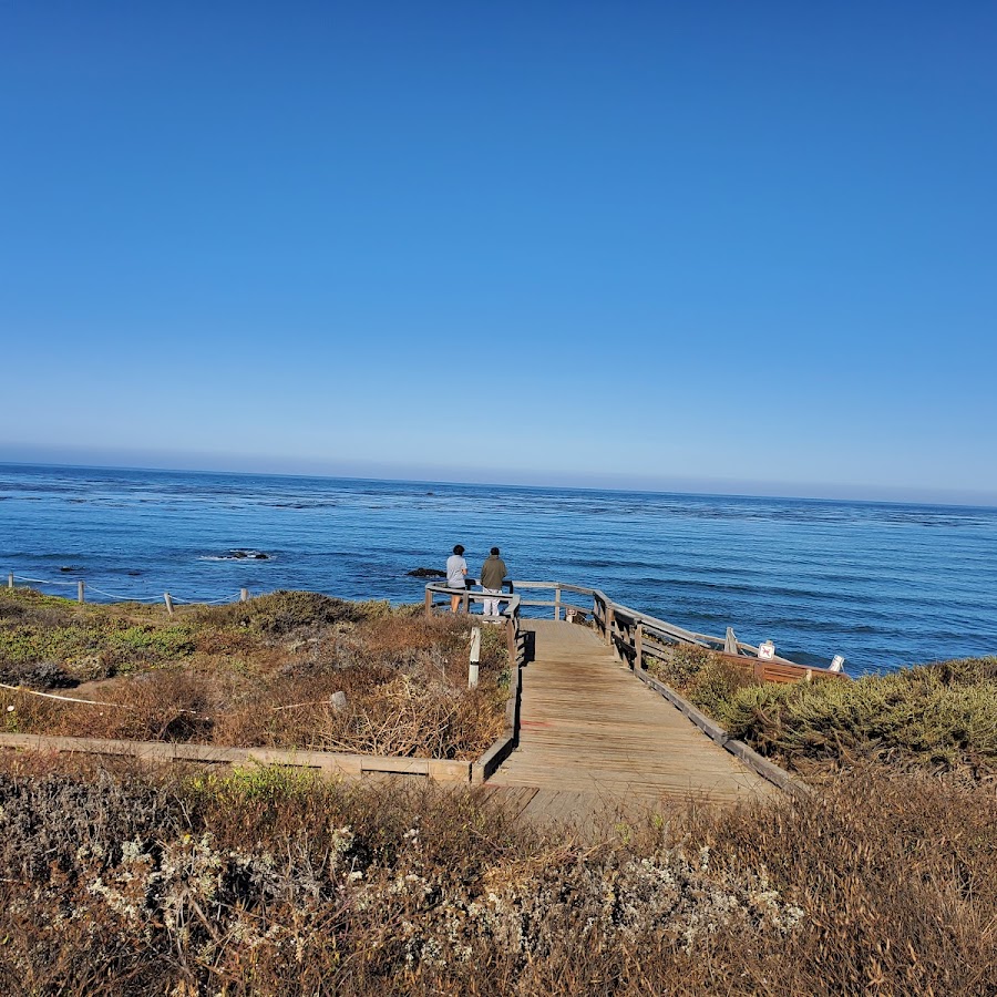 Moonstone Beach Boardwalk