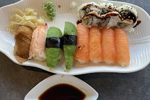 Sandviken Sushi image