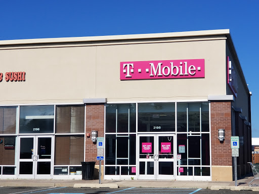 T-Mobile, 2198 N 2nd St, Millville, NJ 08332, USA, 