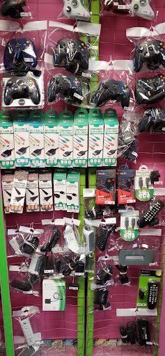 Video Game Store «Pink Gorilla University District», reviews and photos, 4341 University Way NE, Seattle, WA 98105, USA