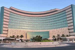 Sheikh Jaber Al-Ahmad Al-Sabah Hospital image
