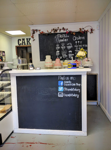 Bakery «Encanto Cake Shop», reviews and photos, 118 E Irving Blvd, Irving, TX 75060, USA