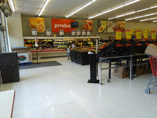 Grocery Store «Save-A-Lot», reviews and photos, 311 W Main St, Meriden, CT 06451, USA