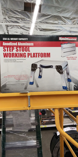Hardware Store «Harbor Freight Tools», reviews and photos, 1349 N Blackstone Ave, Fresno, CA 93703, USA