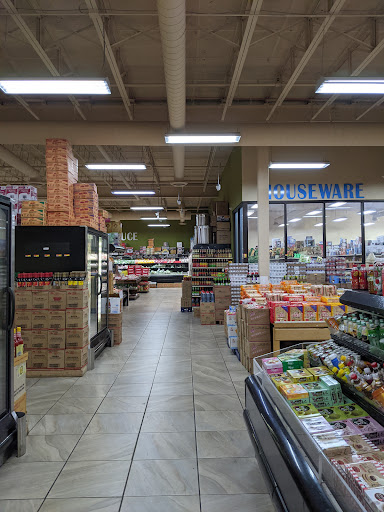 Asian Grocery Store «Pacific Ocean Marketplace - Denver», reviews and photos, 2200 W Alameda Ave, Denver, CO 80223, USA