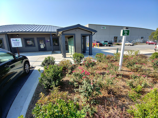 Mailing Service «FedEx Ground», reviews and photos, 1675 Airport Rd, Kennesaw, GA 30144, USA