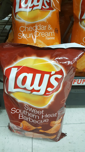 Grocery Store «Red Front Supermarket, Inc», reviews and photos, 677 Chicago Ave, Harrisonburg, VA 22802, USA