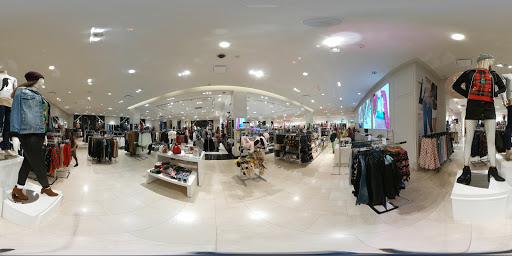 Clothing Store «Forever 21», reviews and photos, 1200 Pacific Ave #100, Santa Cruz, CA 95060, USA