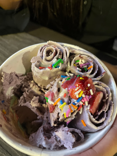 Rollz Ice Cream (280 Derry Rd W, Mississauga)