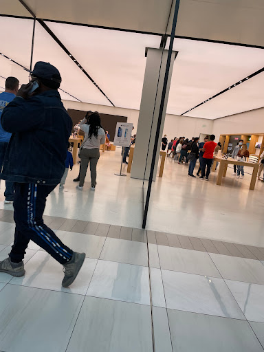 Computer Store «Apple Menlo Park», reviews and photos, 55 Parsonage Rd, Edison, NJ 08837, USA