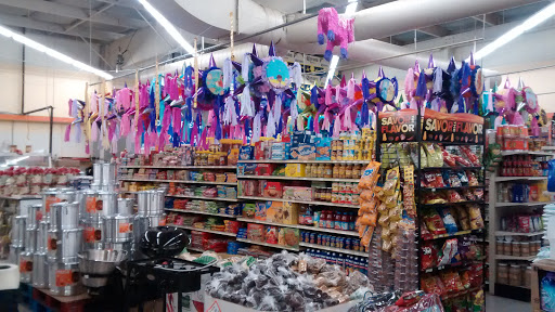 Supermarket «Castillo Supermarkets», reviews and photos, 10426 16th Ave SW, Seattle, WA 98146, USA