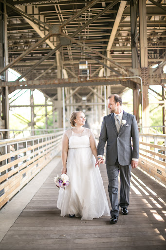 Bridal Shop «Monirose - Bespoke Gowns», reviews and photos, 2021 Atwood Ave, Madison, WI 53704, USA