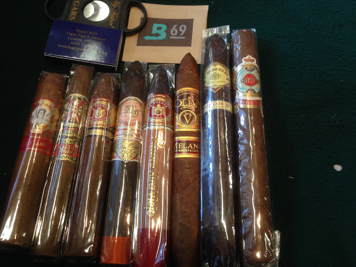 Tobacco Shop «Happy Jack Pipe & Tobacco Shop», reviews and photos, 71 Church St, Laconia, NH 03246, USA