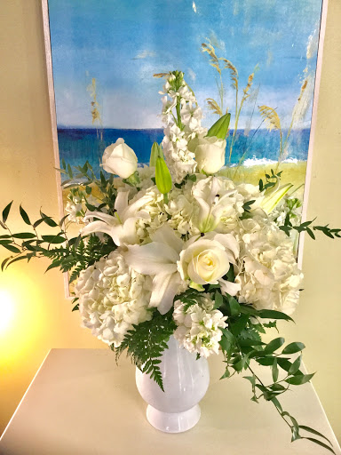Florist «Artistic First Florist», reviews and photos, 805 20th St, Vero Beach, FL 32960, USA