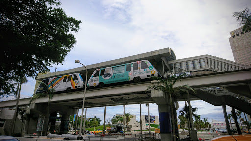 Clothing Store «Ross Dress for Less», reviews and photos, 100 S Biscayne Blvd, Miami, FL 33131, USA