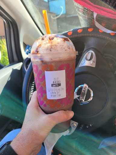 Dunkin image