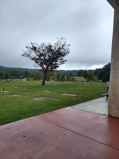 Funeral Home «Memorial Park Funeral Home», reviews and photos, 2030 Memorial Park Dr, Gainesville, GA 30504, USA