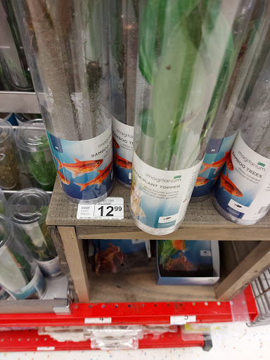 Pet Supply Store «Petco Animal Supplies», reviews and photos, 364 Randall Rd, South Elgin, IL 60177, USA