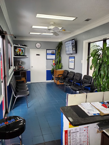 Oil Change Service «SpeeDee Oil Change & Auto Service», reviews and photos, 1901 N Jupiter Rd, Garland, TX 75042, USA