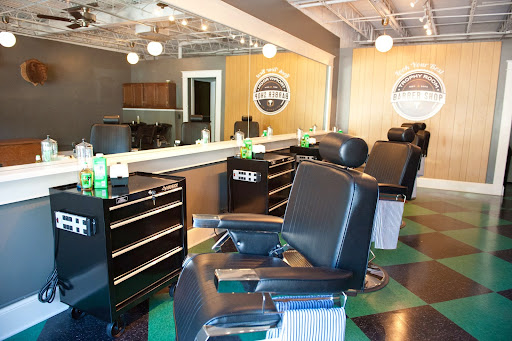 Barber Shop «Trophy Room Barber Shop», reviews and photos, 1610 Hosea L Williams Dr NE D, Atlanta, GA 30307, USA