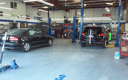 Auto Repair Shop «Hahn Automotive», reviews and photos, 940 N Dutton Ave, Santa Rosa, CA 95401, USA