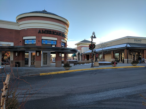 Shopping Mall «Woodbury Lakes», reviews and photos, 9020 Hudson Rd # 401, St Paul, MN 55125, USA