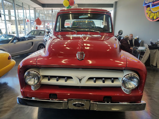 Used Car Dealer «Road Ready Used Cars Inc», reviews and photos, 520 Main St, Ansonia, CT 06401, USA