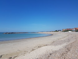 Foto van Elmer beach met meerdere lange baaien