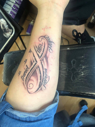 Explore hunting tattoo ideas for men, creative tattoo ideas in Orem, available at The Tattoo Shop