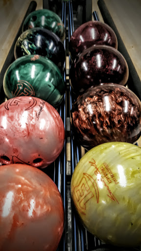 Bowling Alley «Woodbridge Bowling Center», reviews and photos, 346 Main St, Woodbridge, NJ 07095, USA