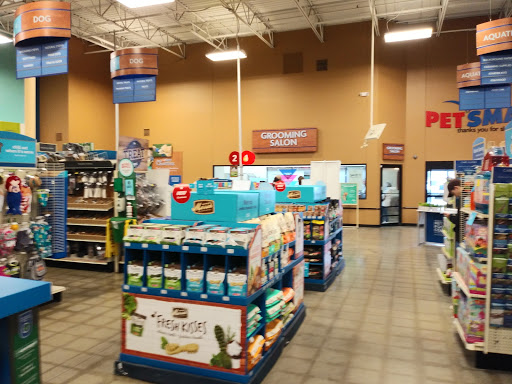 Pet Supply Store «PetSmart», reviews and photos, 11501 Metcalf Ave, Overland Park, KS 66210, USA