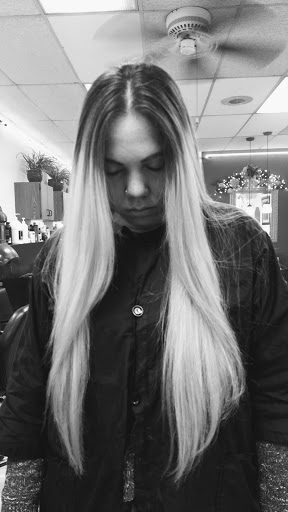 Beauty Salon «Cut N Curl Beauty Salon», reviews and photos, 6722 Hanley Rd, Tampa, FL 33634, USA