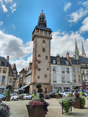 Tour Jacquemart à Moulins