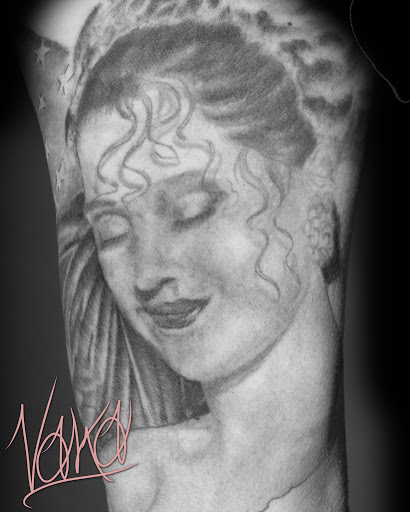 Explore fingerprint tattoo ideas for couples, creative tattoo ideas in Reno, available at Stingray Tattoo supplies