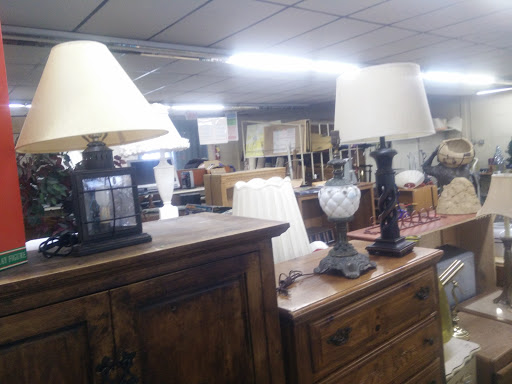 Thrift Store «VALUE VILLAGE Thrift Store», reviews and photos, 9334 Alondra Blvd, Bellflower, CA 90706, USA