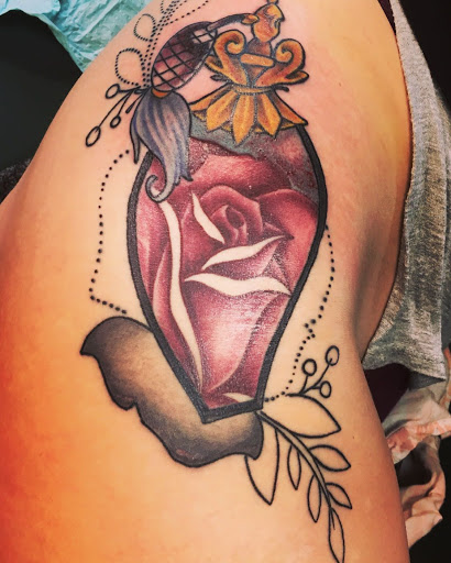 Tattoo Shop «Indelible Ink Tattoo Studio 2.0», reviews and photos, 1163 Pleasant St, Fall River, MA 02723, USA