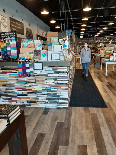 Book Store «Bookbug - An Independent Bookstore for All Ages», reviews and photos, 3019 Oakland Dr, Kalamazoo, MI 49008, USA